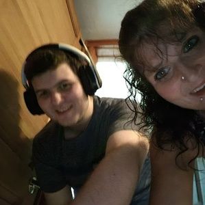 Meet your Posher, Rhonda